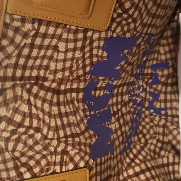 Handbag - Picture 2 of 4